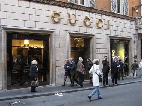 gucci numero di botique|gucci rome.